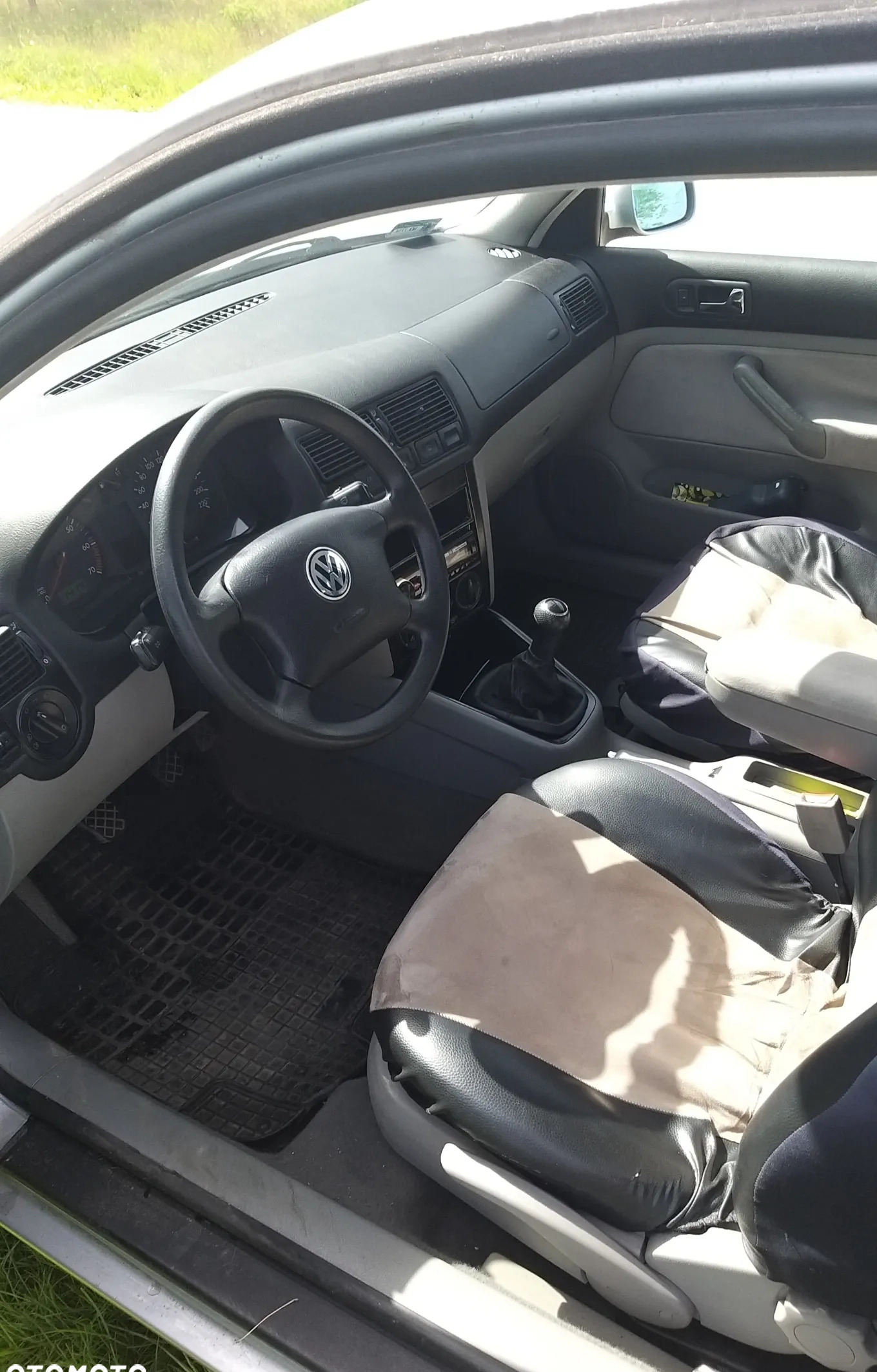 Volkswagen Golf cena 6200 przebieg: 164000, rok produkcji 2000 z Rymanów małe 137